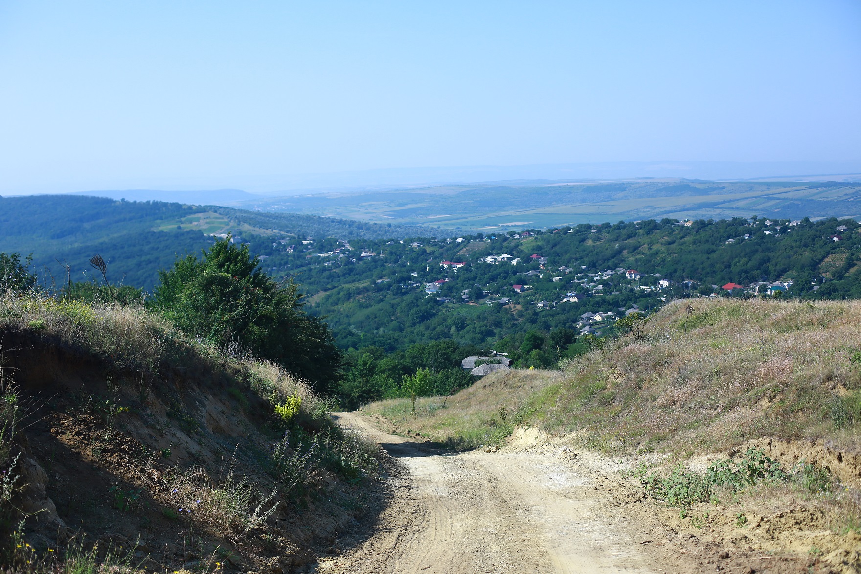 Dealul Bălănești – cel mai înalt „vârf” al Moldovei